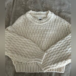 Crop sweater